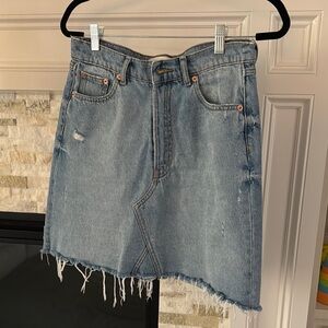 Zara Premium Denim Mini Skirt Frayed Hem Rigid Classic 5 Pocket Indigo Size M